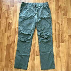 Columbia Outdoor Olive Green Nylon Blend Pants Size 38x32